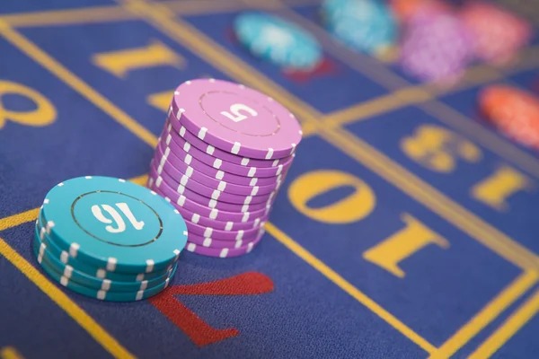st789 login screen and home dashboard showing account balance, recent bets, and quick links to football, live dealer, and slots